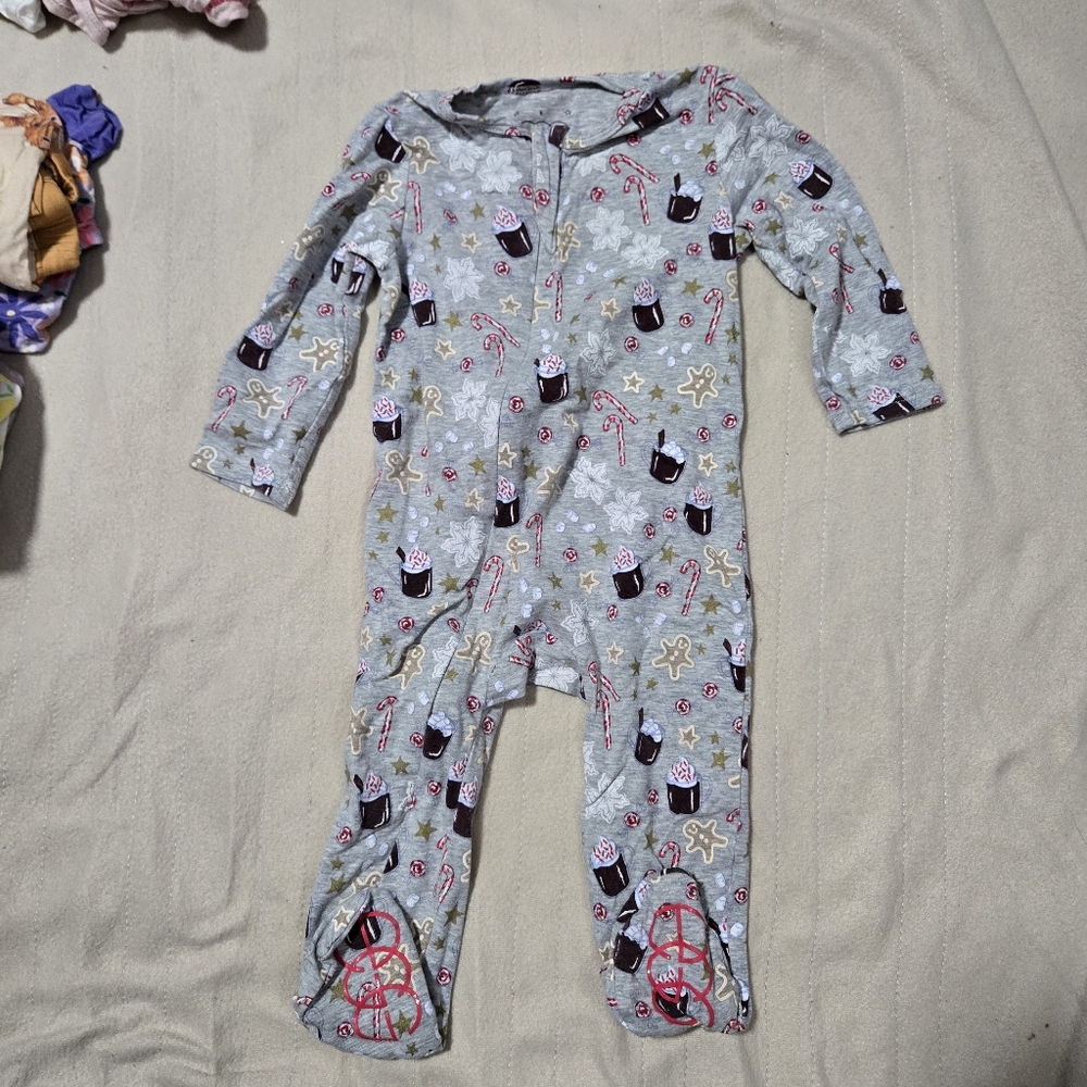 Egg New York Gray Holiday Print Pajama Onesie